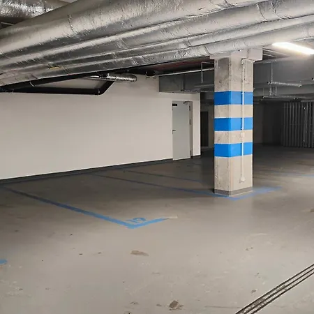 Be - Zurawie - Shipyard, Center, Parking, Rooftop