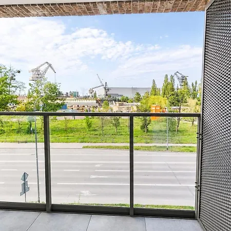 Be - Zurawie - Shipyard, Center, Parking, Rooftop *