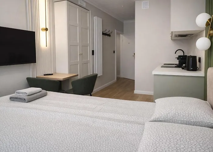 Be - Zurawie - Shipyard, Center, Parking, Rooftop גדנסק