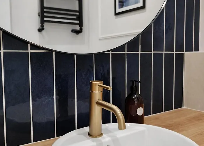 Be - żurawie - Shipyard, Center, Parking, Rooftop